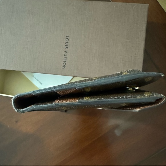 Louis Vuitton Origami wallet - Picture 5 of 6